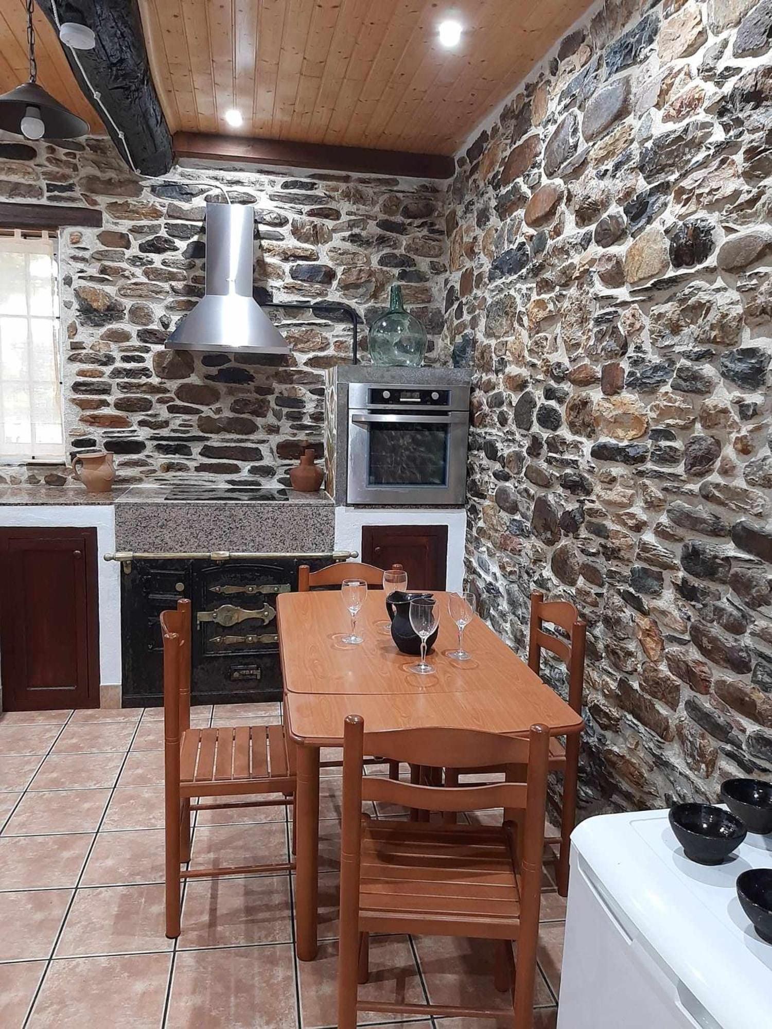 Casa Do Hiebra Alojamiento Rural Ribeira Sacra Castroncelos Exteriér fotografie